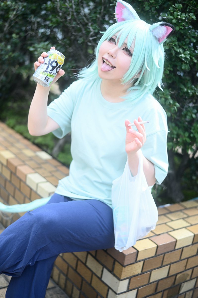 popopohi999's tweet photo. うﾝめぇニャ〜〜〜〜🚬🍺

·
cosplay
ヤニねこ

photo：ろーるけいく様( @tougenkyounow )
📍： #アコスタ池袋ㅤㅤㅤㅤㅤㅤ 
※実際に飲酒してません・たばこフェイクです https://t.co/EWHfwgP5dg
