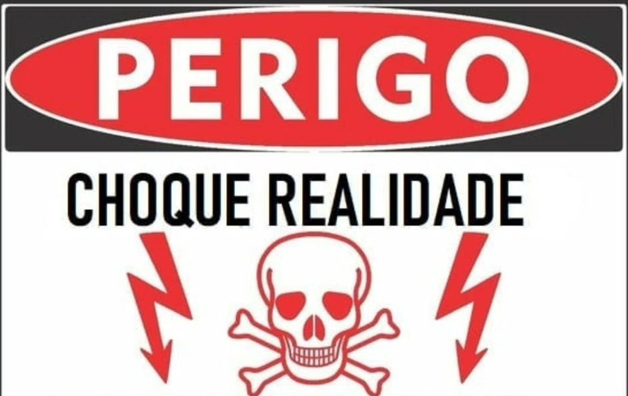 fagolisossoma's tweet photo. esquerda br percebendo que ideologia toda deles é pra tentar salvar esses cleyton https://t.co/cTqeE2wNre