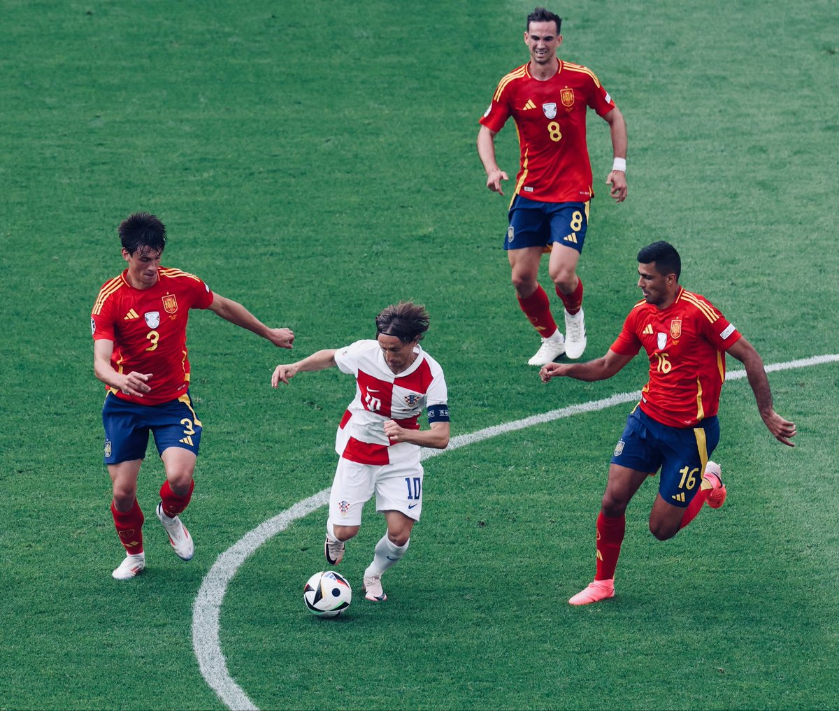 modricxoo's tweet photo. 3-2 Croatia 

Trust me guys https://t.co/EYDJzebR4d