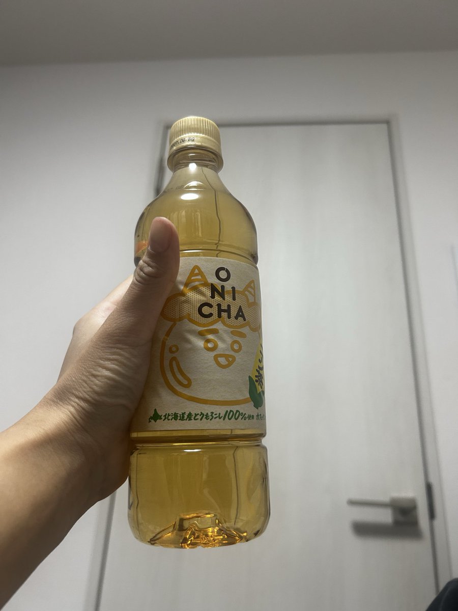 subaru_info08's tweet photo. 【すばるの日常】

2026年10月6日

やっとやっと、ONICHA👹コーン茶🌽をゲットしました！！！
セブンで働いている友達が買ってきてくれました🥲
神です！！！

明日からも頑張れます！！！

 #すばるの日常日記 https://t.co/UKlyMfcPHO