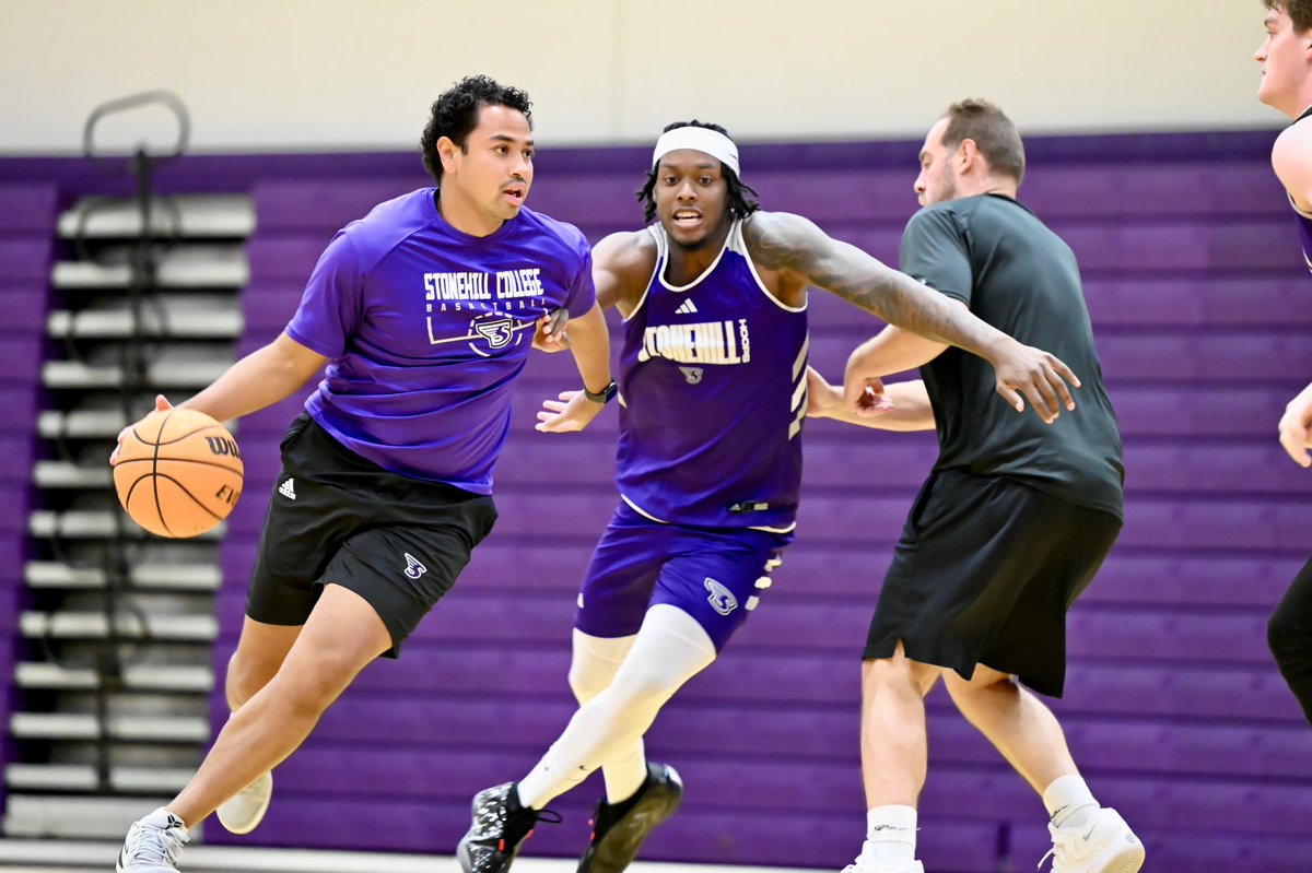 StonehillMBB's tweet photo. Happy National Coaches Day! #GoHill https://t.co/Nb8l4JTO82