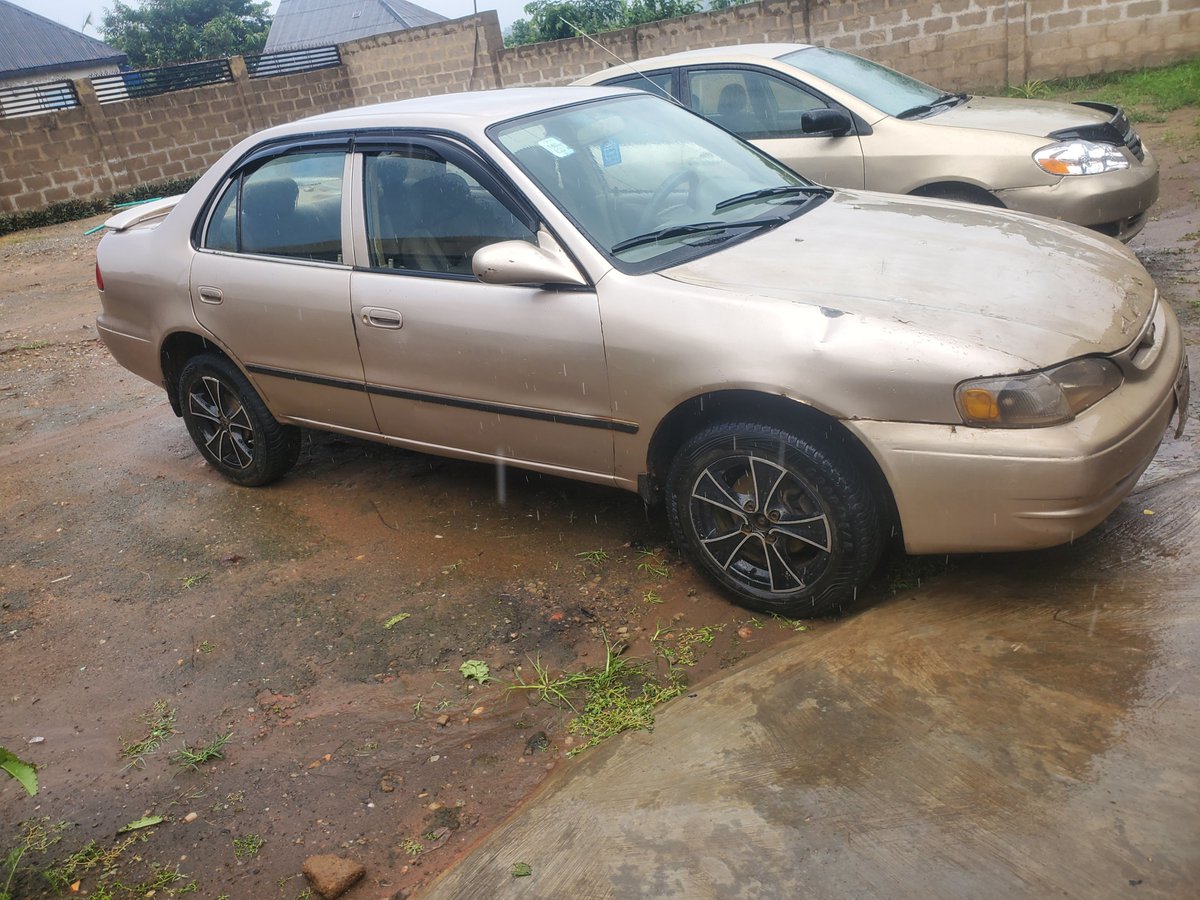 deliman07's tweet photo. @Carsnationn Toyota Corolla 2000 Abeokuta South, Ogun State https://t.co/CoKGDkNn8S