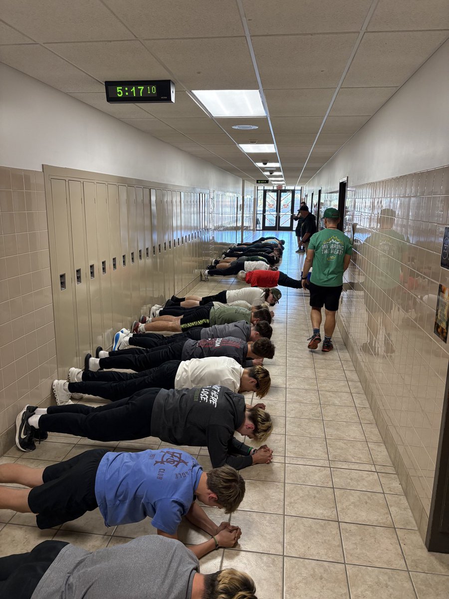 CrossTrainingA's tweet photo. Plank contest at Alexander Pembroke football! Talking about strong ! Strong athletes understand the only one they can control is themselves ! That makes the powerful not pitiful love never fails https://t.co/BDvGCP1hA6