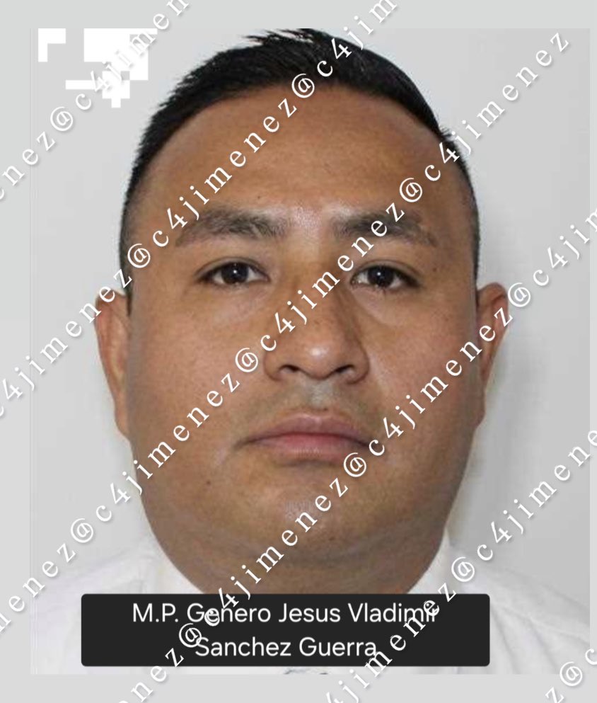 c4jimenez's tweet photo. LO ACUSAN de VIOLACIÓN, DESPOJO, ROBO… y QUIERE ser ALCALDE
José Alfredo López Badillo
Según él, el @PRI_Nacional y @MovCiudadanoMX lo harán su candidato a Atenco @Edomex 
Tiene decenas de acusaciones por despojos, robos… recientemente una joven lo denunció por violación.
El tipo asegura q el Ministerio Público de @FiscaliaEdomex Jesús Vladimir Sánchez, lo protege.