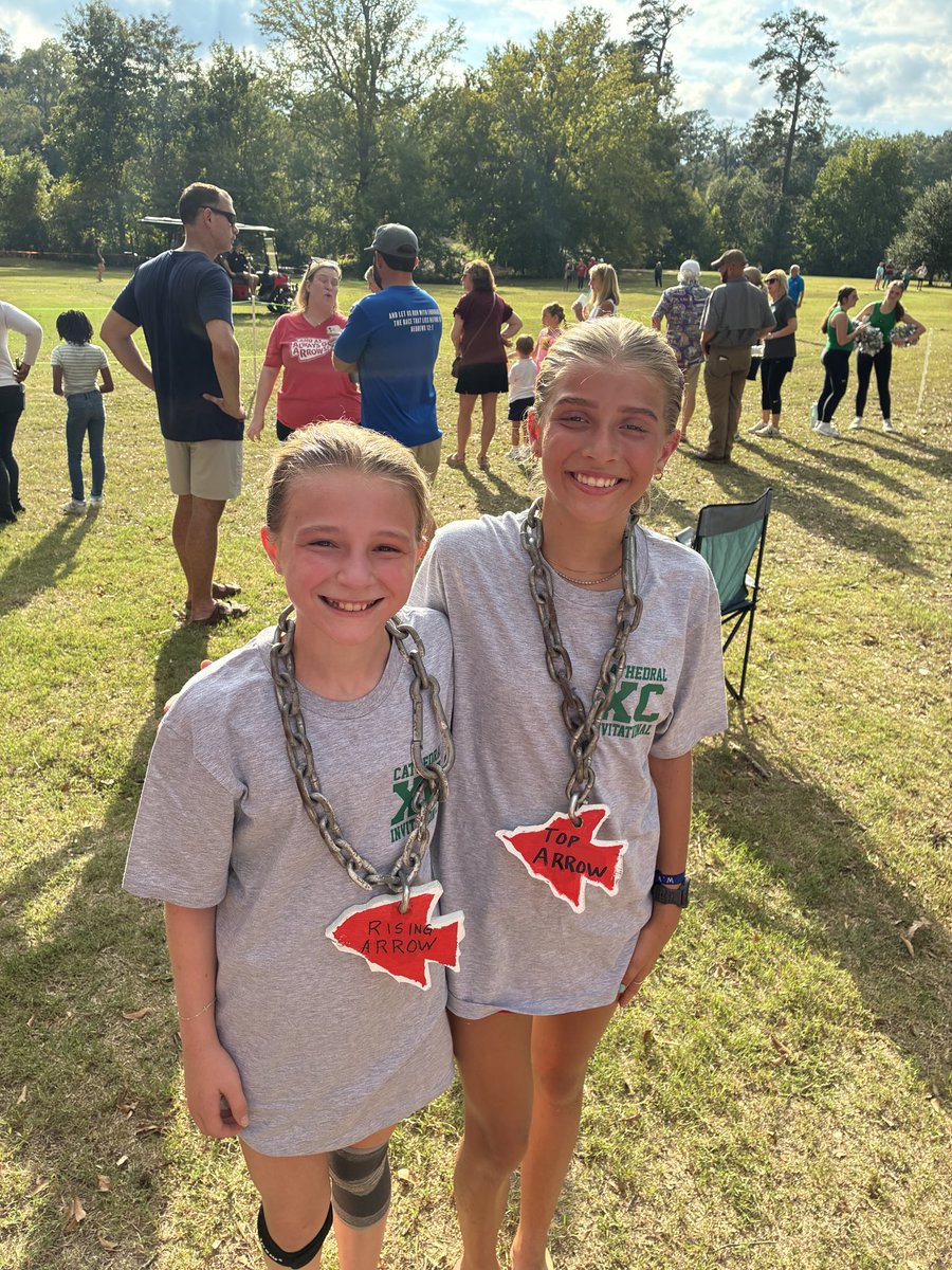 Ladyarrowxc's tweet photo. Mirabel won Rising Arrow and AvaKate was Top Arrow at Cathedral. https://t.co/97BzI9DDW3