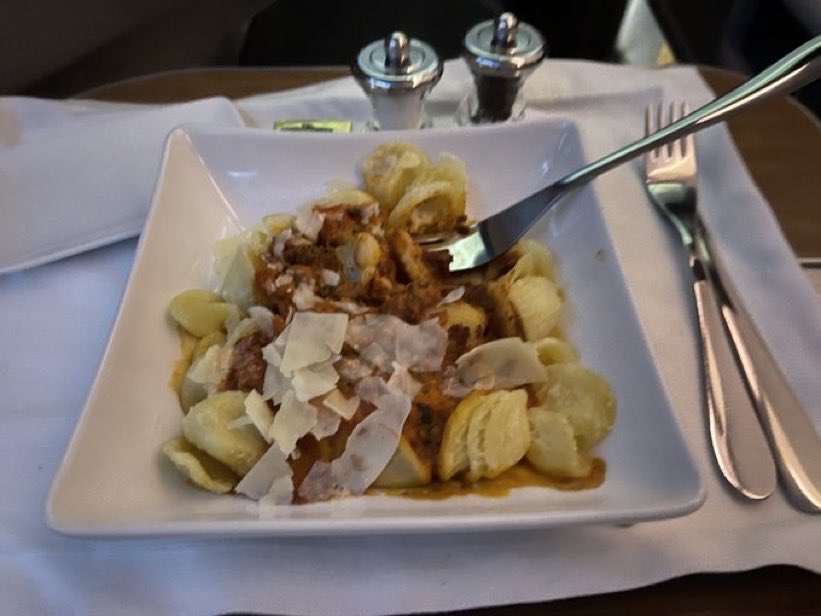 ChiChiGreenblat's tweet photo. When you travel 1st class they give you salt and pepper shakers 😆 https://t.co/BaUEISOZV5