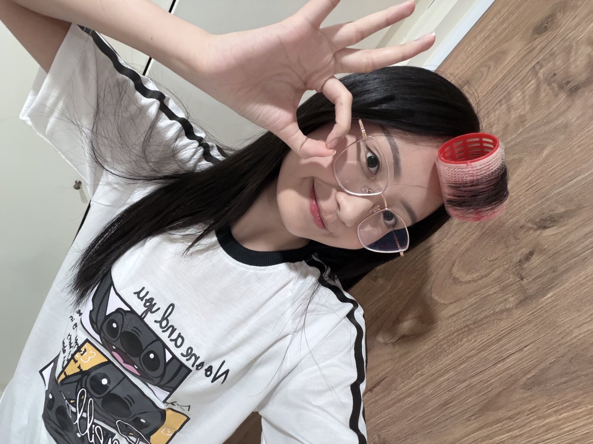 M_MikaelaJKT48's tweet photo. udah cocok jdi idaman hatimu blm? https://t.co/7M8qN4Uqbk