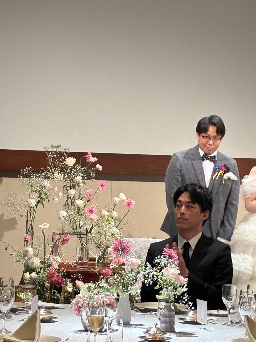 madaiGT66's tweet photo. ブリッヒーNEWS channel
石井のかっちゃんのウェディング💍💒
久々にお笑いだらけで過去一笑って最高の式だった🫶💕
おめでとう🎈㊗️🎊🎉💒💍

https://t.co/FV85qjAMV2… https://t.co/VFp3QJqphb