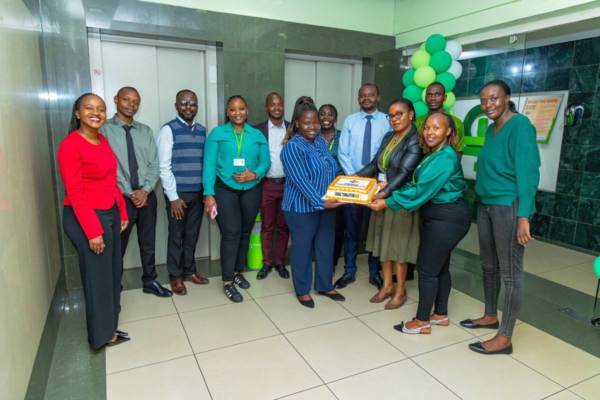 AAR_Insurance's tweet photo. Now this is how we celebrate a great partnership.

We stopped by @consolidatedKe for a little appreciation, a few gifts and plenty of smiles.

Because when the partnership is strong, going #TheExtraMile just hits different.

#HukuTunajiTumAAR #CustomerServiceWeek2026 #AARInsurance