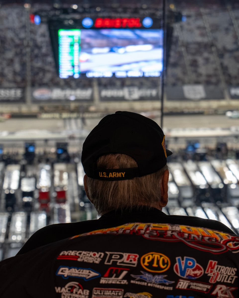 ItsBristolBaby's tweet photo. Best seat in the house ๐ Check out our Bristol Club and other premium experiences for the #FoodCity500 here: https://t.co/yteLpfJ4p1 https://t.co/BumlfAZoq5