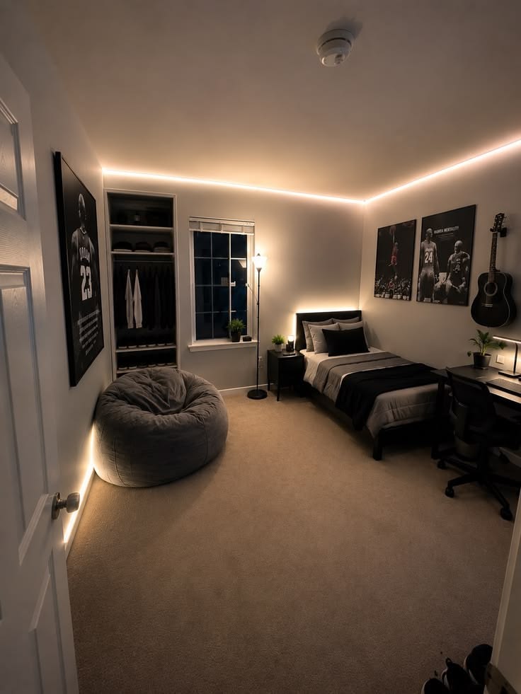 Prime_Asthetic's tweet photo. Your 20s should feel like this.
Good movies, great setup, zero rush. https://t.co/nPj7tQAgL4