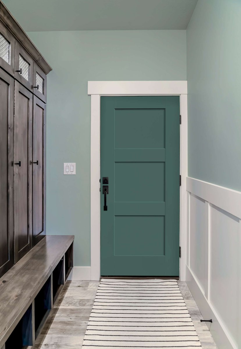 MidAmBuilding's tweet photo. ODL's 3 and 5 panel shaker doors with NextEdge Door Systems offer stylish, modern designs to elevate your home's curb appeal. Contact your Mid-Am sales rep today!  #ShakerDoors #NextEdgeDoors #CurbAppeal #ModernDoors #DoorSystems #Mid-Am https://t.co/y06f2M1LGv