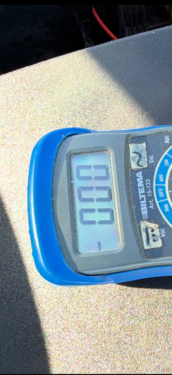twolays's tweet photo. thanks @interaction for fixing my car, finding which fuse is for what, researching forums has gotten really good over the past few months. poke knew my issues from a few months ago, with that, it researched more and found the cause. power usage when car is off before vs after https://t.co/zSOGYc3JuS
