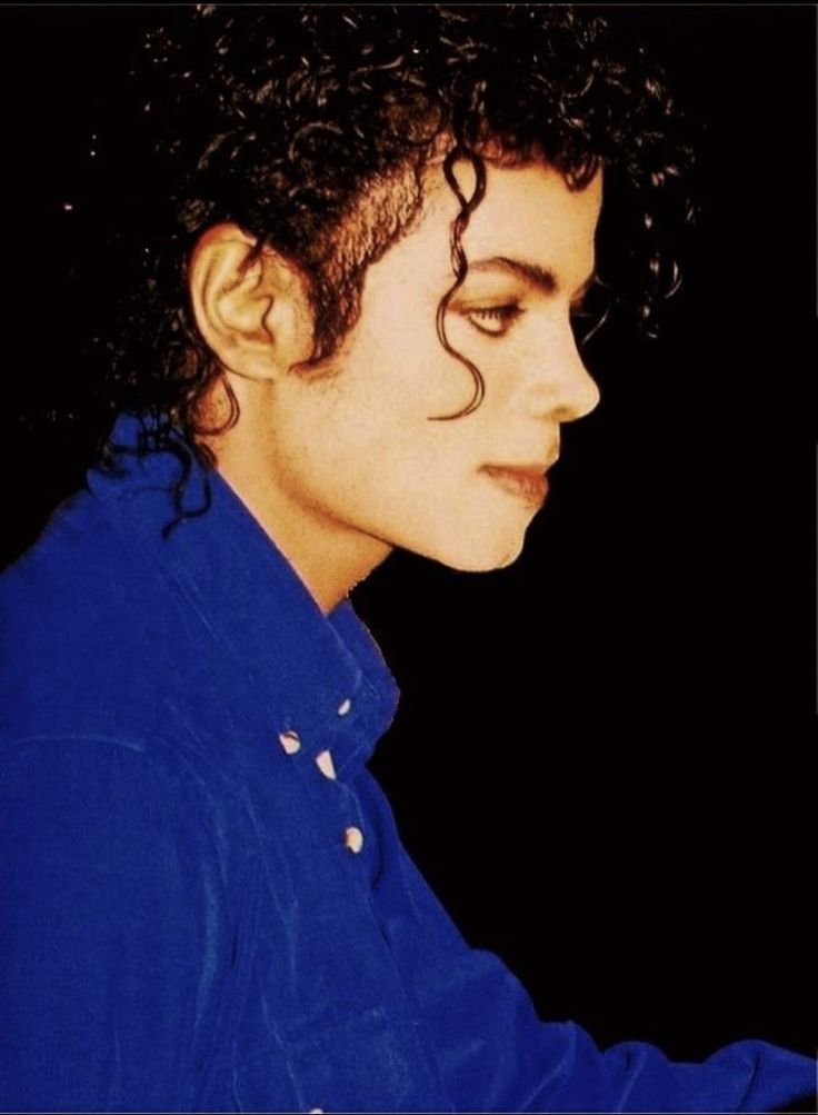 ilmjsm_'s tweet photo. I’ll never shut up about his side profile https://t.co/uvjfPnUdE2