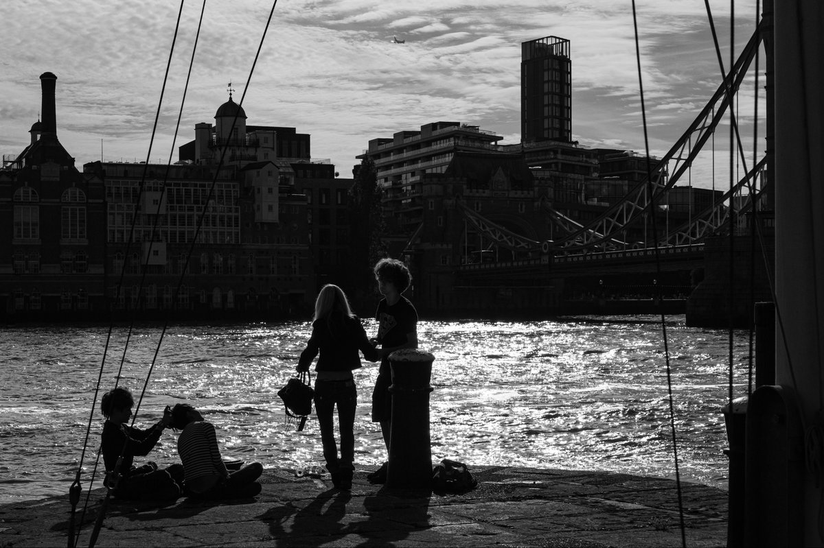 supersixtyeight's tweet photo. #london #inblack&white #leica https://t.co/HDles9gHGK