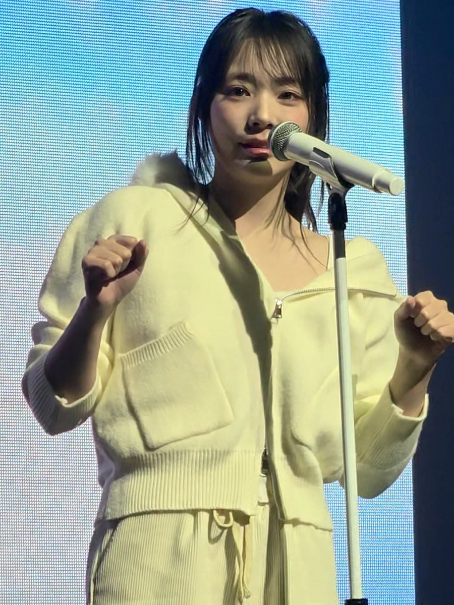 _bobsang's tweet photo. 2026. 02. 19.
QWER 1ST WORLD TOUR <ROCKATION> in JAPAN (FUKUOKA 사운드체크)
QWER 시연 @siyo_min
#QWER #이시연 #시요밍 #ROCKATION #inJAPAN https://t.co/4ixf02nvVg