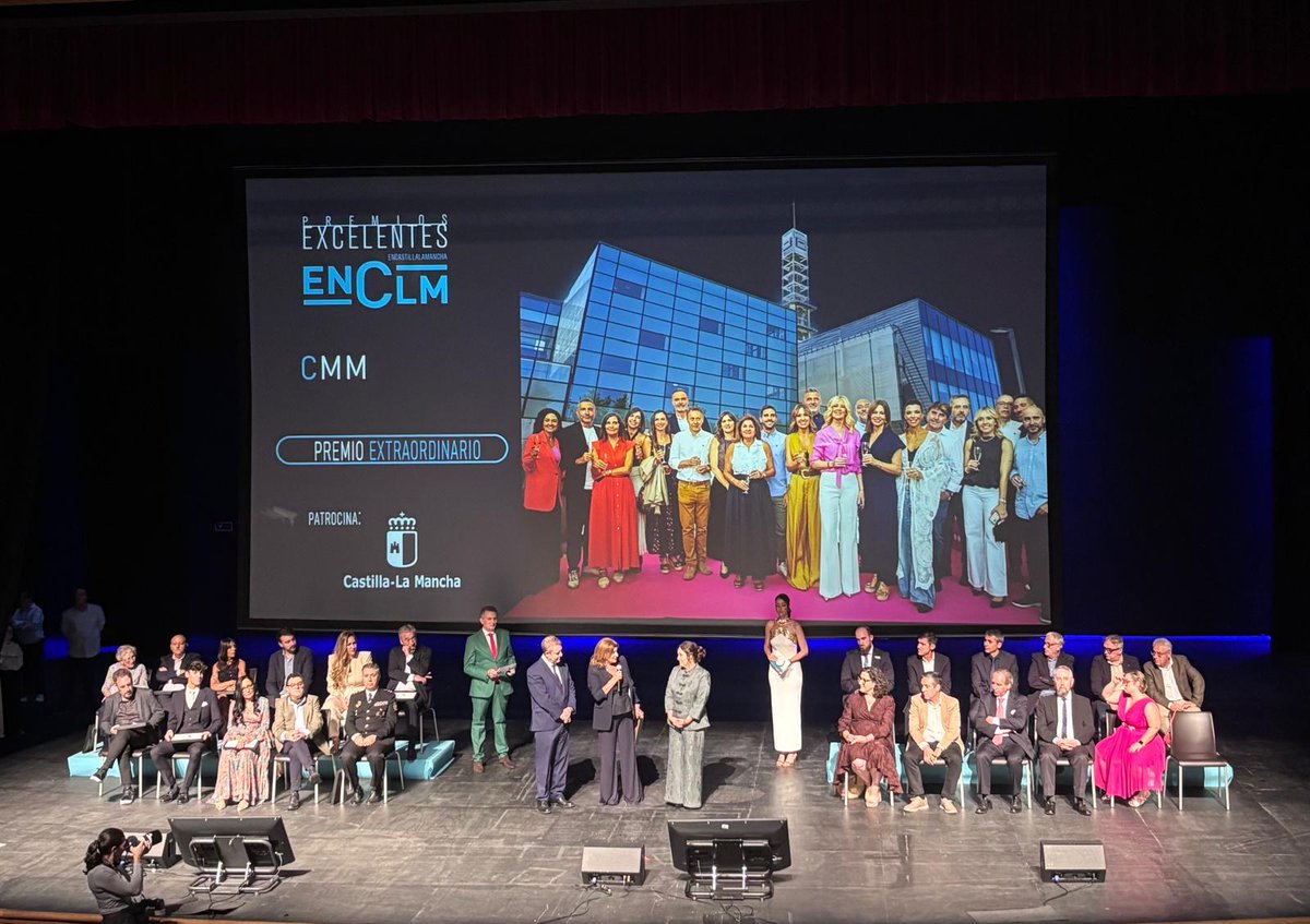 CMM_es's tweet photo. El digital @Enclmdiario entrega un "Premio Excelente" a #CMM por sus 25 años de trayectoria.

https://t.co/CRpvuZNAUR https://t.co/mUgvO7r9PJ