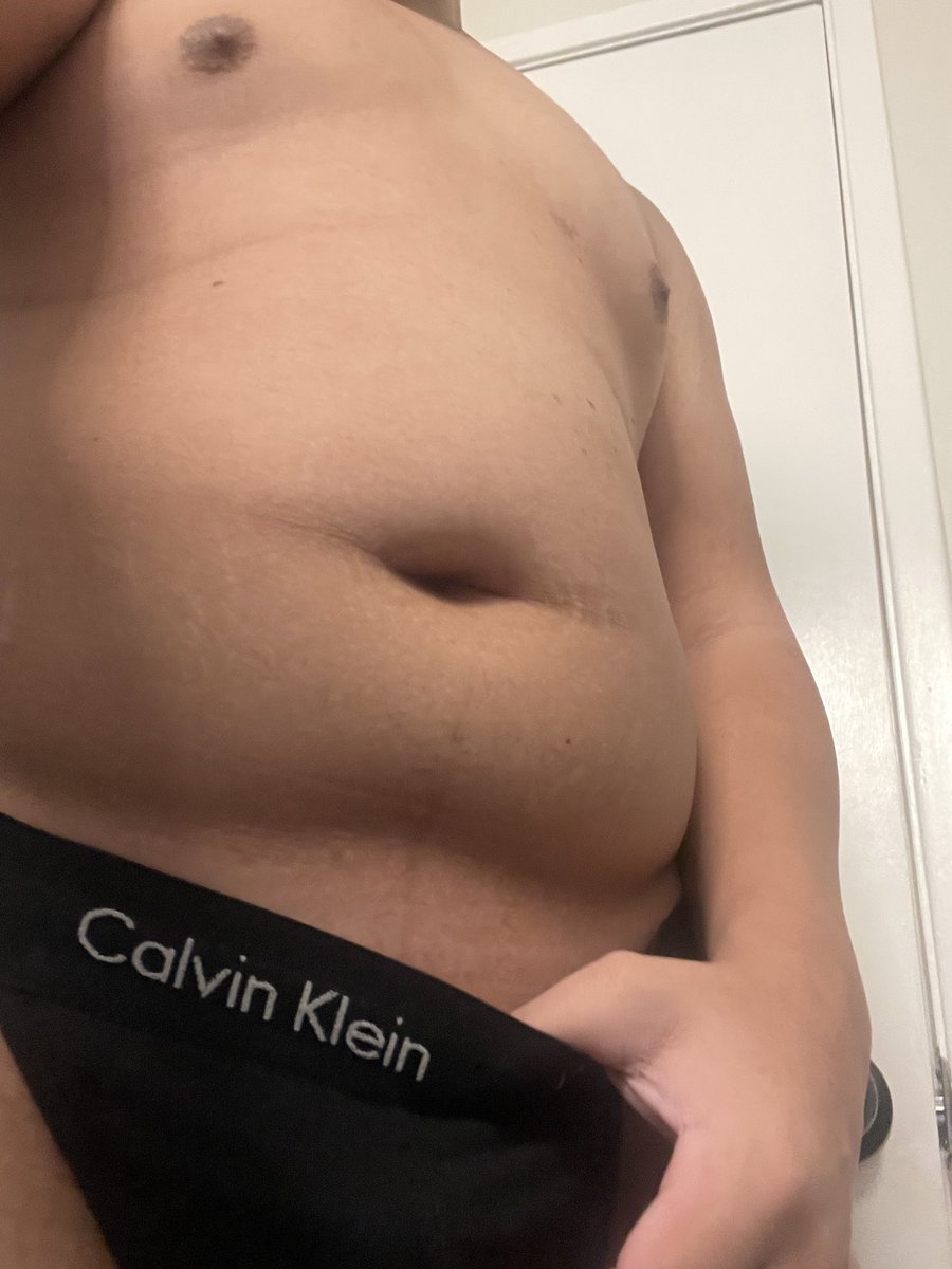 pattersAD's tweet photo. heyaa! im patter :p

19 yrs old located in norcal, if ur in cali lets be moots 😛

#chubby #gay #california #bayarea #smooth #men #furry #gaychub https://t.co/OhS85iROuf