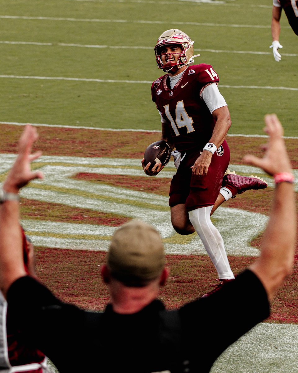 FSUFootball's tweet photo. Davey O’Brien National QB of the Week:

𝗔𝘀𝗵𝘁𝗼𝗻 𝗗𝗮𝗻𝗶𝗲𝗹𝘀

🔗https://t.co/BEeB335XkW

#NoleFamily https://t.co/kDdVERhZBe