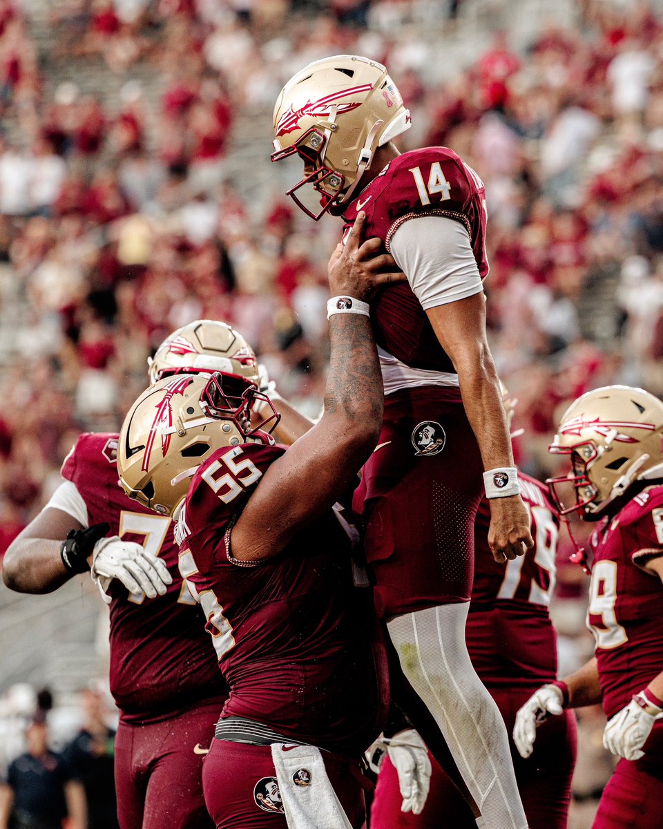FSUFootball's tweet photo. Davey O’Brien National QB of the Week:

𝗔𝘀𝗵𝘁𝗼𝗻 𝗗𝗮𝗻𝗶𝗲𝗹𝘀

🔗https://t.co/BEeB335XkW

#NoleFamily https://t.co/kDdVERhZBe