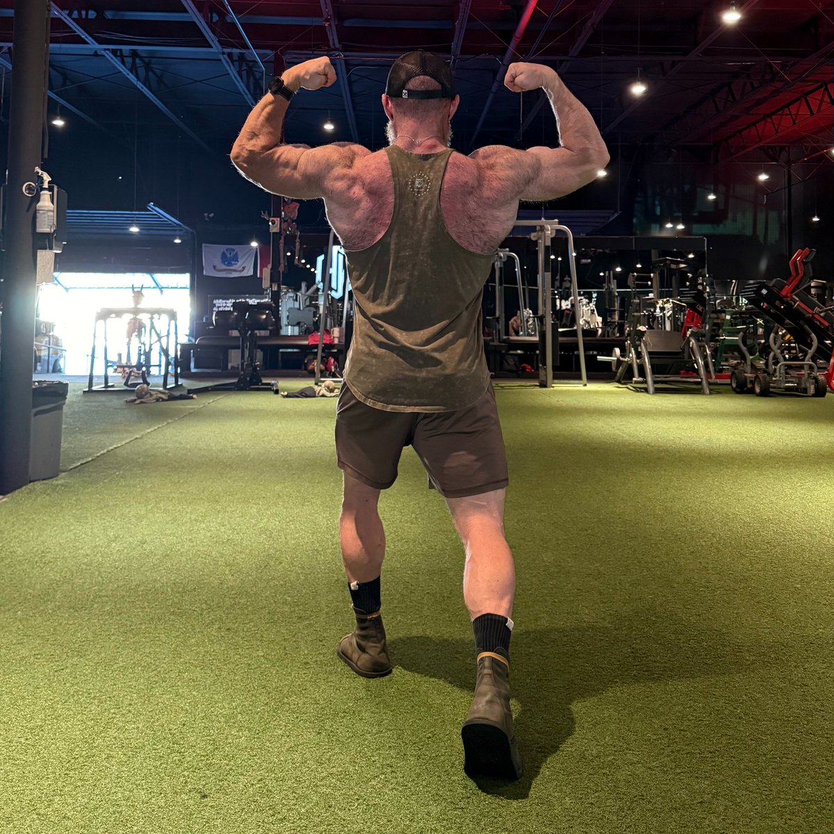 iFralSmash's tweet photo. Juicy enough pump, I didn't need to take my shirt off to show it! https://t.co/8WyaqvCwcL