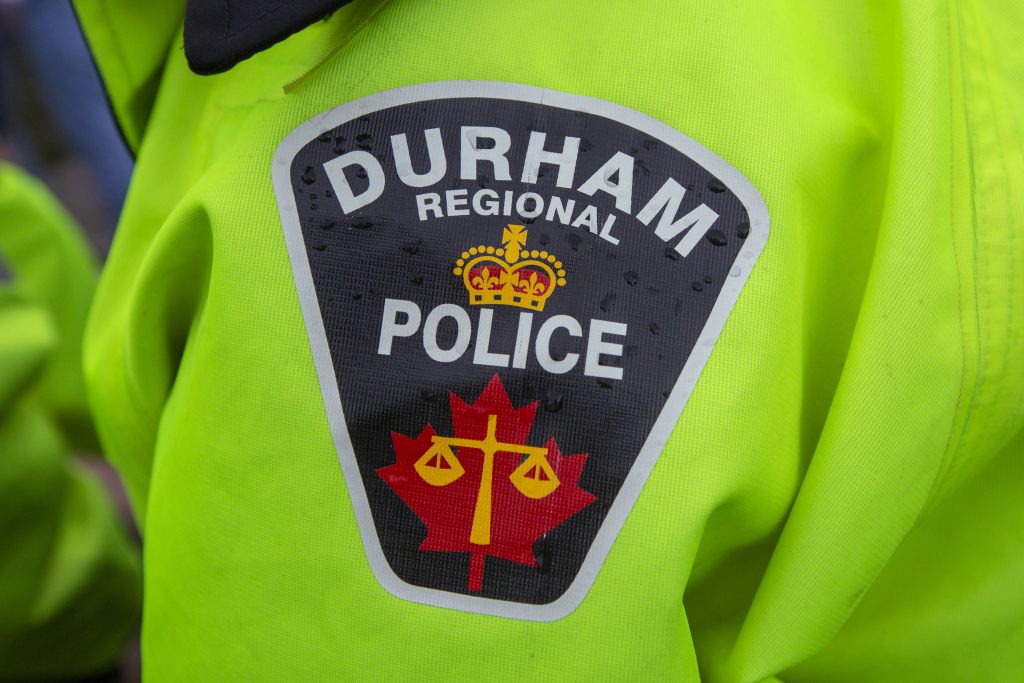 CityNewsTO's tweet photo. #UPDATE: Girl, 6, found safe in Mississauga after being reported missing in Whitby.
https://t.co/K8v2vAwhLD https://t.co/37cdjYZgta
