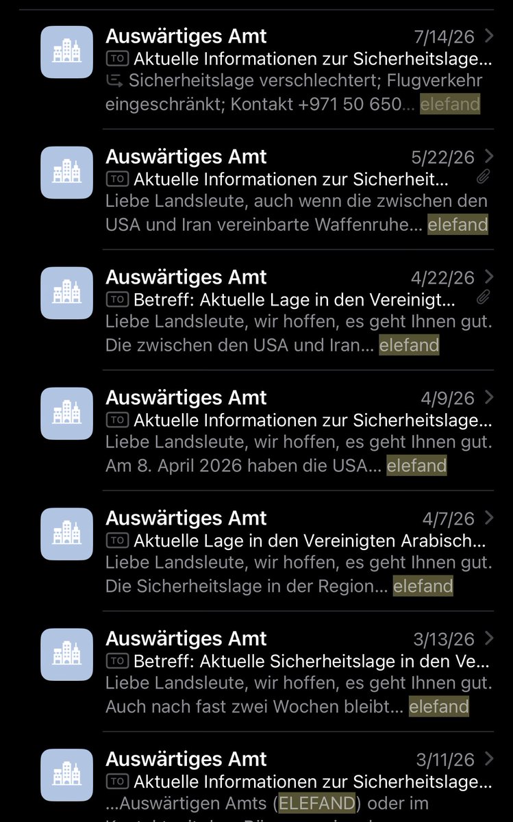 heyitslks's tweet photo. @BenniWorldwide Ich habe mich immer gefragt ob ich das je brauchen würde, bis auf einmal die Raketen über Abu Dhabi &amp; Dubai explodiert sind https://t.co/HsSARLMEs9