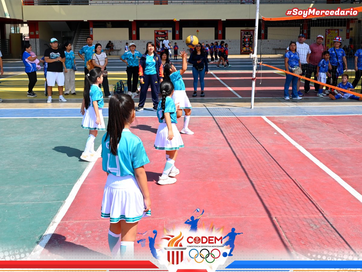 MercedHuacho's tweet photo. CODEM VÓLEY - NIVEL PRIMARIA
Nuestras estudiantes del nivel primaria participaron con entusiasmo en una jornada de vóley, demostrando dedicación, compañerismo y habilidades en cada encuentro.
Una experiencia que les permitió disfrutar del deporte, asumir nuevos retos https://t.co/Dit1WbqL9t