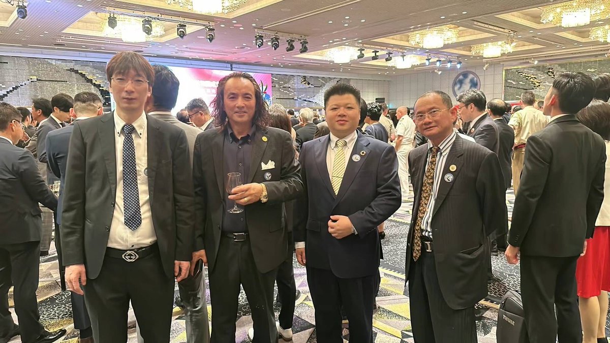 w4298231's tweet photo. @kanyoshin 中国共産党のスパイが日本にいる https://t.co/JwtuMvJtOw