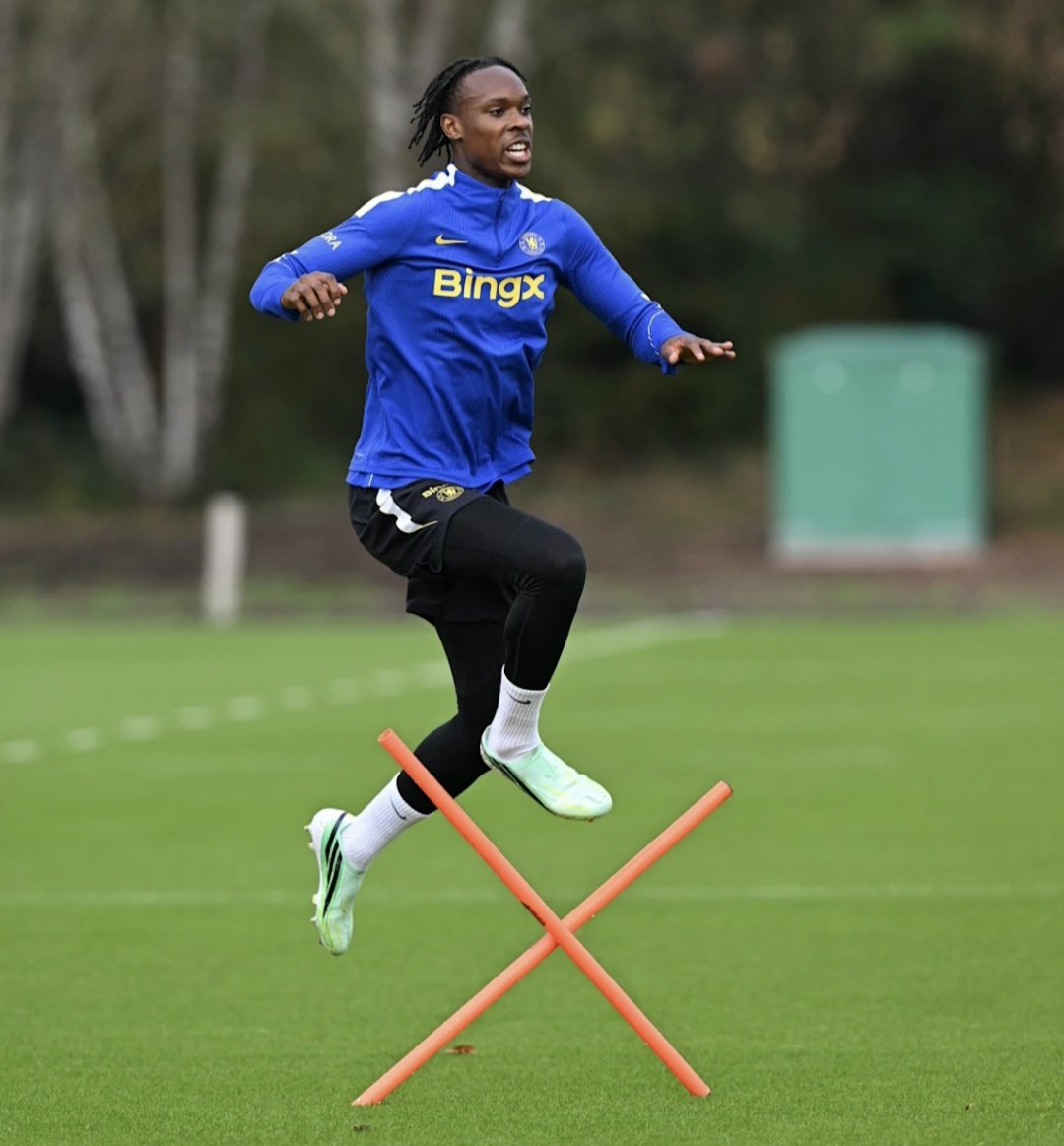 TheBlueDodger's tweet photo. Emmanuel Emegha is back training with the team! 💪 #CFC https://t.co/syWvssBt6X