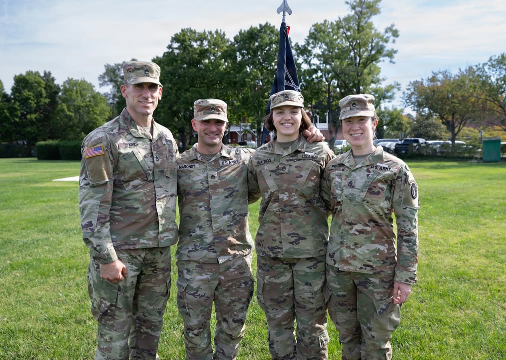 MDW_USARMY's tweet photo. Join us in congratulating four Soldier musicians from The U.S. Army Old Guard Fife and Drum Corps on earning the Expert Soldier Badge!

Over the past several weeks, these Soldiers completed rigorous training and testing in land navigation, marksmanship, critical warfighting tasks, and physical fitness.

Congratulations to our four Soldiers on this outstanding accomplishment!

U.S. Army Photos by Staff Sgts. Shannon Sera and Philip Andrews