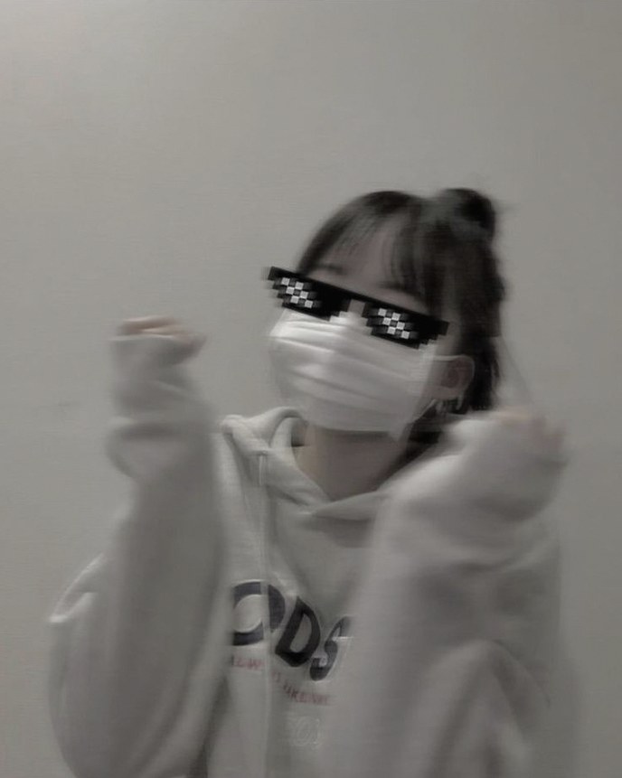 duyman123's tweet photo. DARS3つ持ってたけど後輩くんがお金無くて…いうてたから1箱あげちゃった🫢
おれの好みでホワイトチョコだったけど好きみたいでよかった安心
困るくらい金欠のよしみってやつ…ナ https://t.co/cqVEhgkTWJ