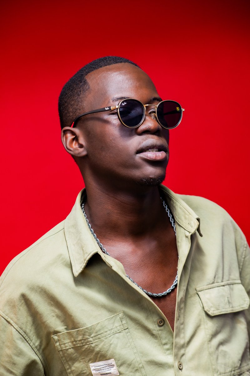 MikeMungu_'s tweet photo. From song one to last, it all feels beautiful 🫶🏾, 🇺🇬, I am glad you love it so far.
#LoveIsntEnough my EP is out now, keep streaming. https://t.co/5rumWybkqj https://t.co/fa9WLldmxL
