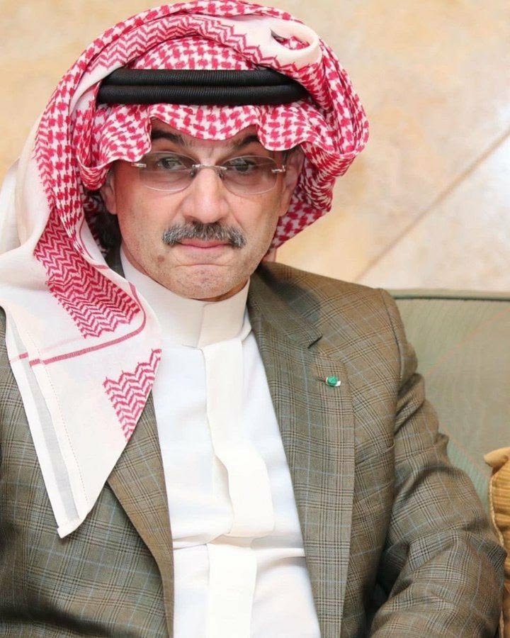 wwc3y's tweet photo. السؤال وجائزته - 100الف﷼💸
سُؤال: ما هي السورة التي تُسمى "عروس القرآن"؟

​1️⃣ سورة يس

2️⃣ سورة الرحمن

3️⃣ سورة الملك

4️⃣ سورة الواقعة https://t.co/A71ZoPj9O0