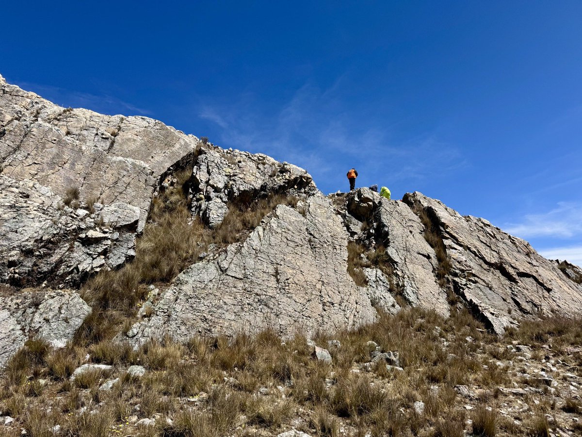 EXN_Resources's tweet photo. On site at Tres Cerros, our gold-silver exploration project 6km west of the Mallay Silver Mine in Peru.

These photos are from a recent site visit. This year’s field program has defined 7 target areas across approx. 40% of the property, helping guide the next stage of exploration.

Initial drilling is targeted for H1 2027, subject to permitting.

Read our August 31 Tres Cerros update:
https://t.co/E2uI6SHoXK
$EXN $EXN.V $EXNRF
#Silver #Peru #Mining