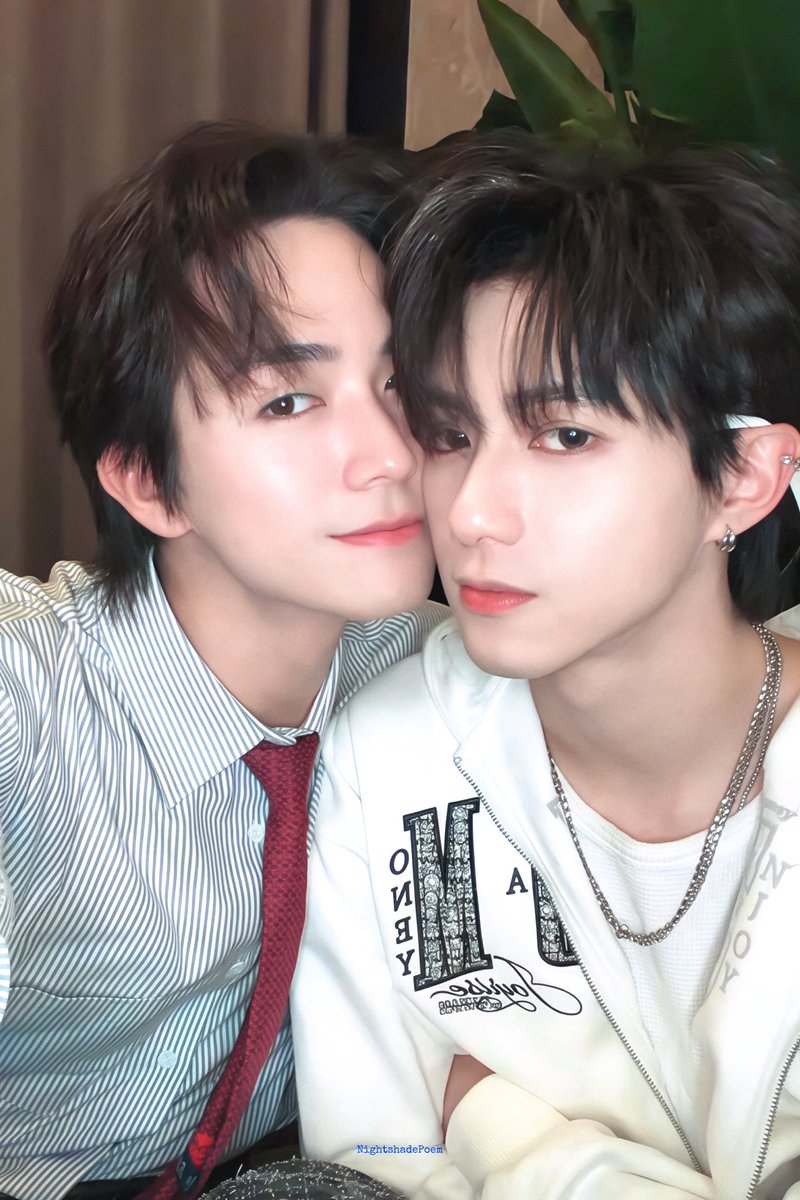 Nightshadepo's tweet photo. How lovely you both are🥺
#彭梓燁Leo #億軒Kingston #LeoKing https://t.co/fAGbv2Up3G