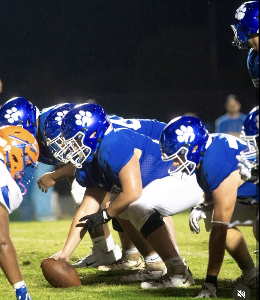 glasgowdawgs's tweet photo. Road Graders. The keys to the engine are these guys! Our offense is averaging 180 on the ground and 255 per game through the air.
Jordan Huffman
Braden McCoy
Eli Tyree
Drake Reeves
Cam Shelton
Trigg Acree
Marcus Terrell https://t.co/SR08yrJp3D