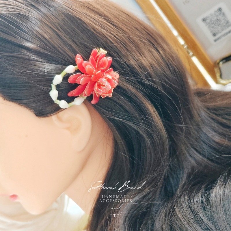 SootteerukB's tweet photo. NO.53 กิ๊บติดผมดอกดาหลา/ดอกพุดมาลัย
รายละเอียด : กิ๊บปากเป็ด
ขนาด : 5.5 cm
Material : Wire UV resin / 14K gold plated
#HandmadeAccessories

ราคา 1,090.- บาท ส่งฟรี 
💳 บัตรเครดิต *ชาร์จ 2%+VAT*
สนใจเมนชั่น "จอง/จ/CF/F" มาได้เลยนะคะ https://t.co/EGctgGXBLE