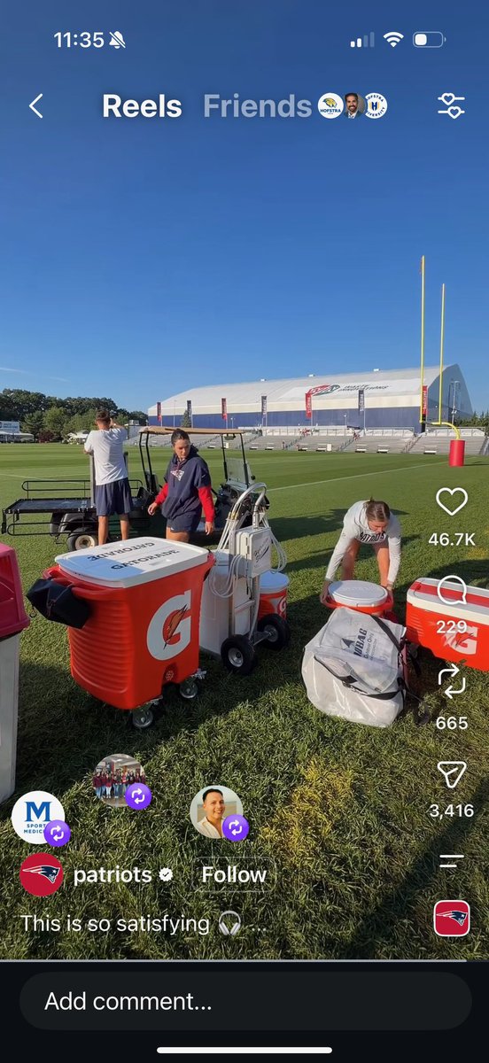 foobagfoo's tweet photo. New England Patriots rockin’ the FOOBAG!  Thank you for the support over the years!!
#nomoretrashbags https://t.co/oGM9YkEGHJ