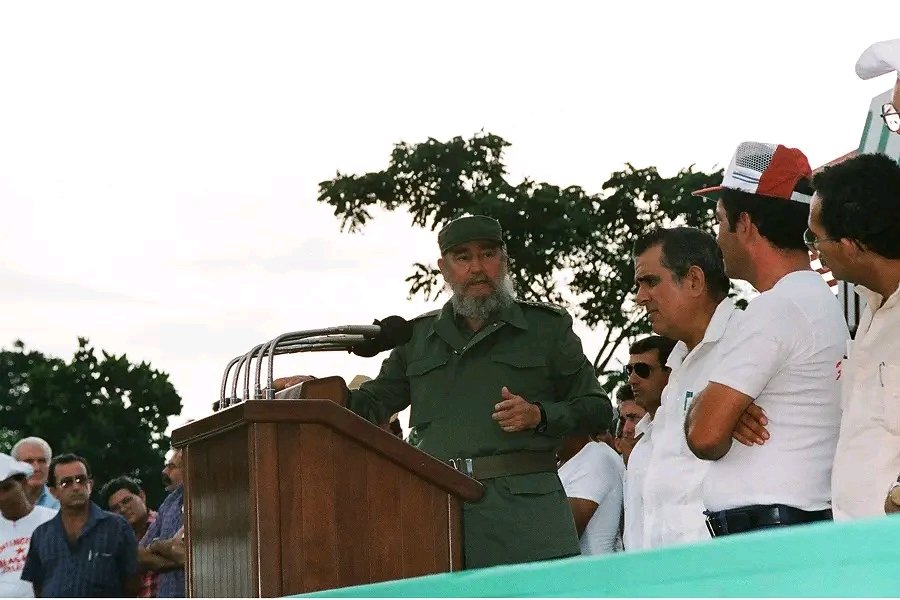 MaiteEscobarRi1's tweet photo. #FidelCastro
#100AñosConFidel #Cuba #SomosContinuidad #RevoluciónCubana https://t.co/fs6NfGPSkh
