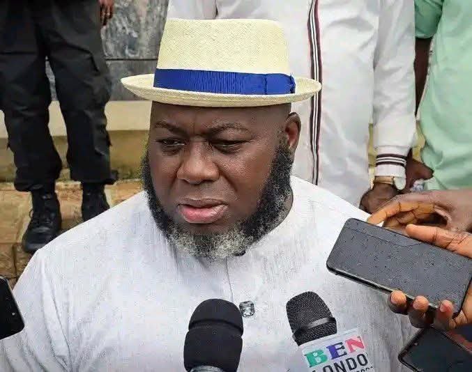 fejirooliver86's tweet photo. Asari Dokubo, Olu of Warri, Osahon Okunbo, Tantita and the N2.7 trillion pipeline security contract - The truth that I know 

That Nigerians today know about pipeline security contract real sum is SOLELY because of me. I refuse to be modest about it.

Nigerians including Asari Dokubo ALL believed the real amount of the pipeline contract was N48 billion. It was widely published by all the newspapers as that amount.

It’s this belief that the money is just N48 billion paid in a year to Tompolo through his Tantita’s company to guide the pipeline that made Asari Dokubo not to have interest, cus he felt it was too small. He never knew the current amount and didn’t EVER know that PINL was also involved in the contract.

I EXCLUSIVELY got the contract documents was signed and the full amount paid to FOUR companies, namely Tantita for the Western Corridors, Maton Engineering for the Eastern corridors and PINL for the Eastern corridors. It was the amount that shocked me which made me go public with the famous ‘Guard your pipeline and I guard my pipeline’ that held the nation down for three months and the National Assembly for the first time convene a live session to hear the issue.

It was my expose that Tantita was getting N2.1 trillion that made Asari Dokubo and Nigerians to know the true sum and not the N48 billion. The revelation shocked him and the nation especially Niger Deltans. That was the moment Asari decided to get involved and began to fight for the contract too.

In the document I have, which no one else has apart from Senator Jarigbe that I gave it to, PINL that is controlled by Osahon Okunbo through PINL do not collect any N2.7 trillion and I challenge anyone to counter it with facts and documents. Quote me.

The Olu of Warri and Osahon who are in charge of the Eastern corridor according to Asari Dokubo before now have performed better than any other contractors in the region. I have my issue with Tantita and Maton Engineering but I have weighed every option and refuse to allow the contract leave the region to another.

PINL collects less than N1 trillion annually and has over hundred subcontractors with them that shares the money. Tantita that collects N2.1 trillion has other subcontractors that shares the money with them and while I hate the fact that they now share the money meant for the region to Northerners in the name of PBAT door to door campaign, I stand to insist that the contract remains but spread round within the Niger Delta.

Asari Dokubo cannot throw a figure he got from me publicly and endanger the life of Osahon Okunbo with lies of N2.7 trillion. If Osahon and Olu of Warri see N2.7 trillion for pipeline surveillance, the entire Edo State and Itsekiri will be painted Tinubu the way Tantita is painting Tinubu all over the North.

And by the way, are Nigerians aware that there is a company owned by Peter Black from Edo state that does nothing but acts as supervisor collecting N100 billion yearly from the same pipeline surveillance? I will discuss this in subsequent series. 

I will keep setting the record straight so that no one will hijack a fight I started with lies.

Fejiro Oliver