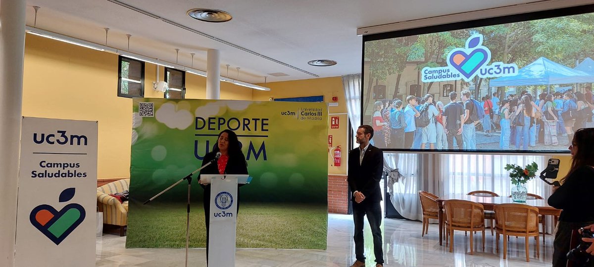 DiversidadUc3m's tweet photo. Y se inauguró la semana de universidad saludable @uc3m con el equipo de @VoleibolLeganes https://t.co/p4LYlYS6mV