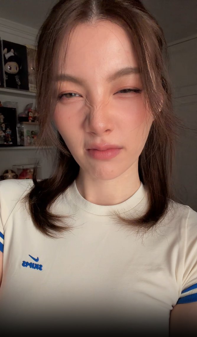 beminefame's tweet photo. รูปเมื่อวาน                                                   รูปวันนี้

ยัยน้องออมปี๊บๆ https://t.co/zlJxFxK2dZ