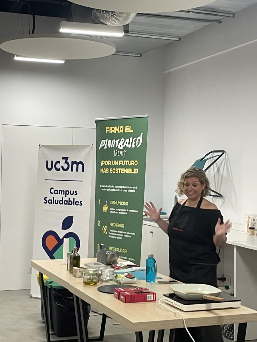 DiversidadUc3m's tweet photo. Hoy jornada de alimentación vegetal en @uc3m con la colaboración del @aytogetafe  Ministerio de Derechos Sociales, Consumo y Agenda 2030 y @Plant_Treaty @DiversidadUc3m https://t.co/uYIJeV2dih