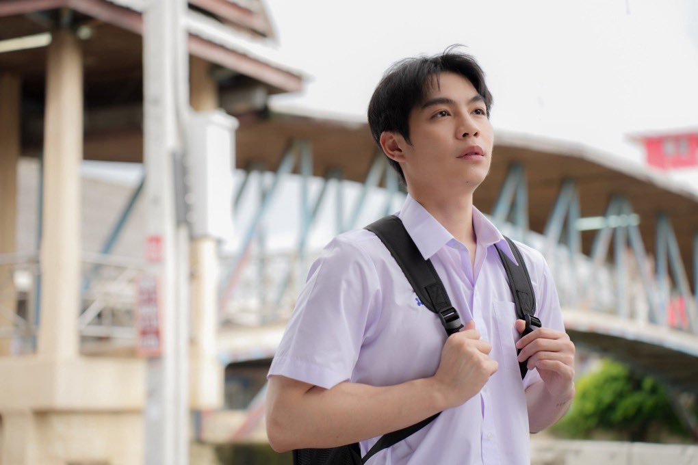 firstkhaotungbr's tweet photo. PRECIOSOS! Fotinhas maravilhosas dos nossos meninos, alguém mais ansioso por essa série???😫🐉 

#TheInvisibleDragonQ2 #FirstKhaotung
 #เฟิร์สข้าวตัง https://t.co/IpV3wQ95hM