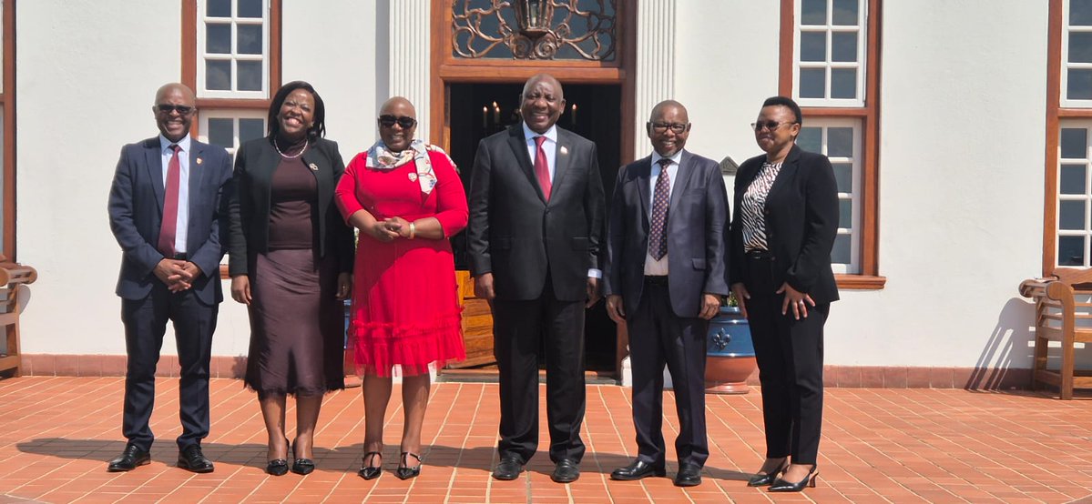 PresidencyZA's tweet photo. President @CyrilRamaphosa undertakes Ministerial Appraisals of Members of the National Executive as part of efforts to strengthen transparency and accountability in government.

On 22 September 2026, the President met with the Minister of Science, Technology and Innovation, Dr Blade Nzimande, for a performance appraisal.