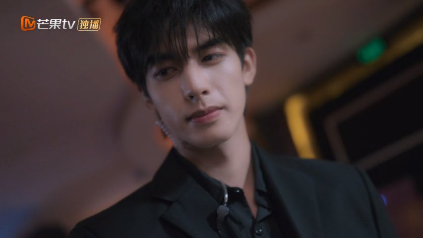 marezora_rin's tweet photo. chen yi i miss your handsome face https://t.co/PvGR6Re9m8