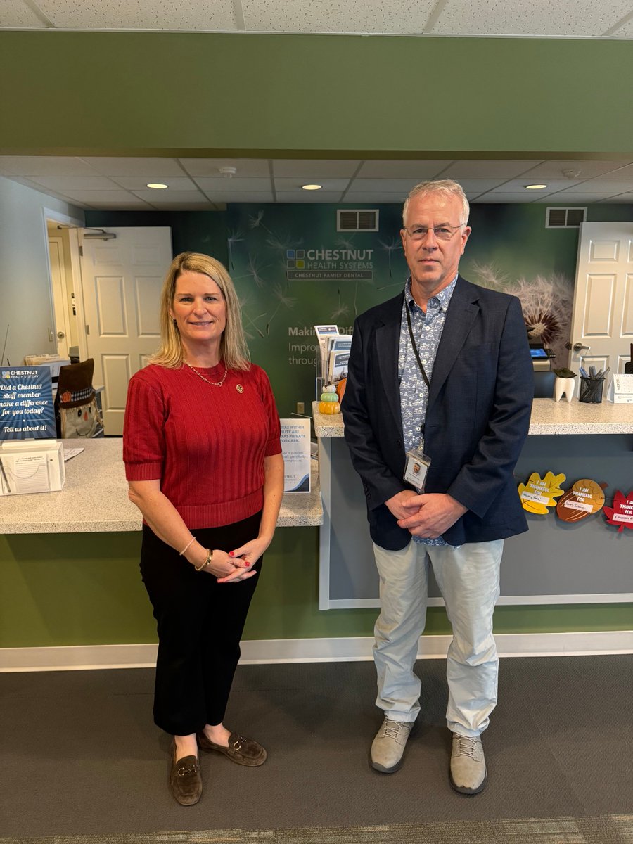 ChestnutHealth's tweet photo. We were pleased to welcome State Rep. Regan Deering to our Health Center and Dental Clinic to discuss healthcare access across Central Illinois, including the role of FQHCs, Medicaid dental needs, and preventive care. Thank you for visiting and learning more about our work! https://t.co/rk2cx2k2OQ