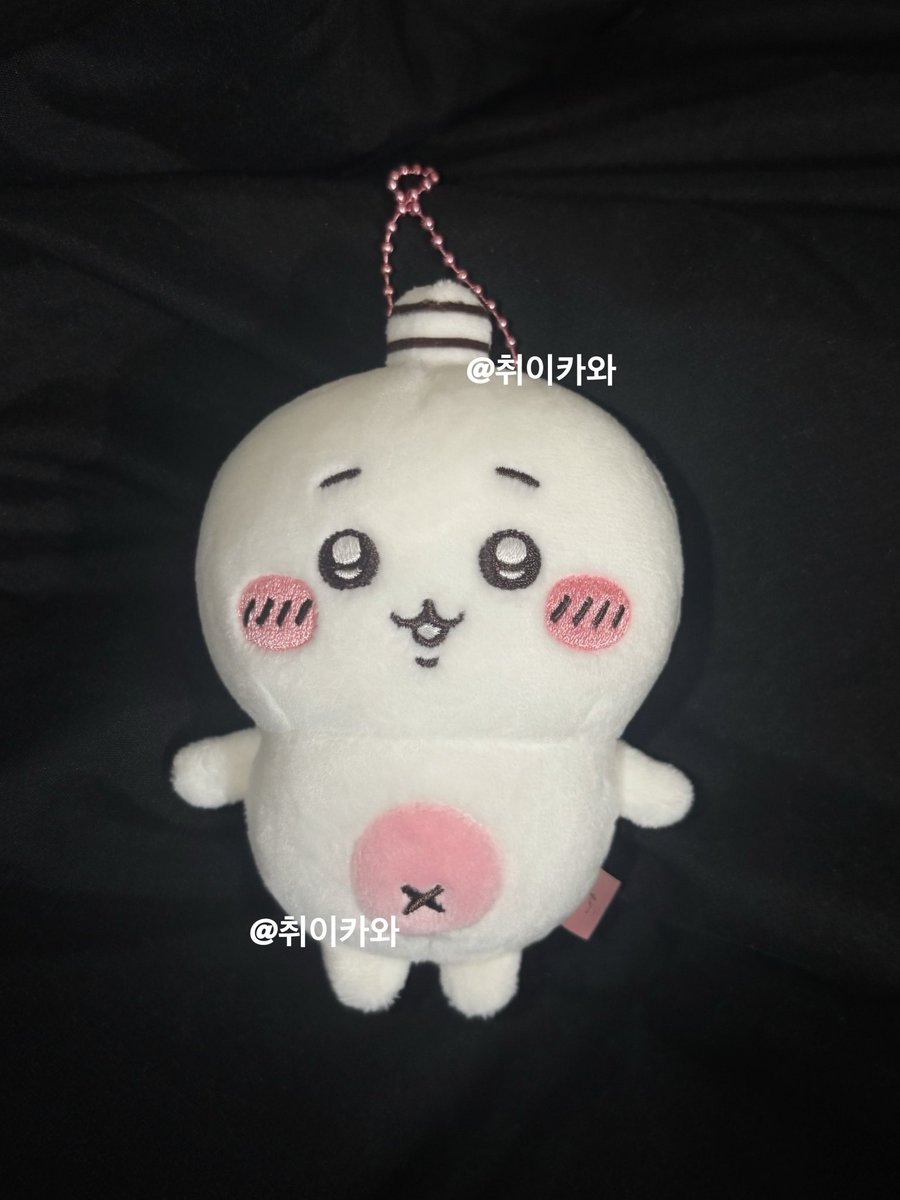 drunkiikawa's tweet photo. 이거 진짜 너무 귀여워서 말도 않나옴 받자마자 너무 웃어서 배아플 정도…. 뭐살지 고민하면 이거 추천합니닼 아직도 말도 안되게 귀여워서 웃기네 https://t.co/bKMrpwe0vZ