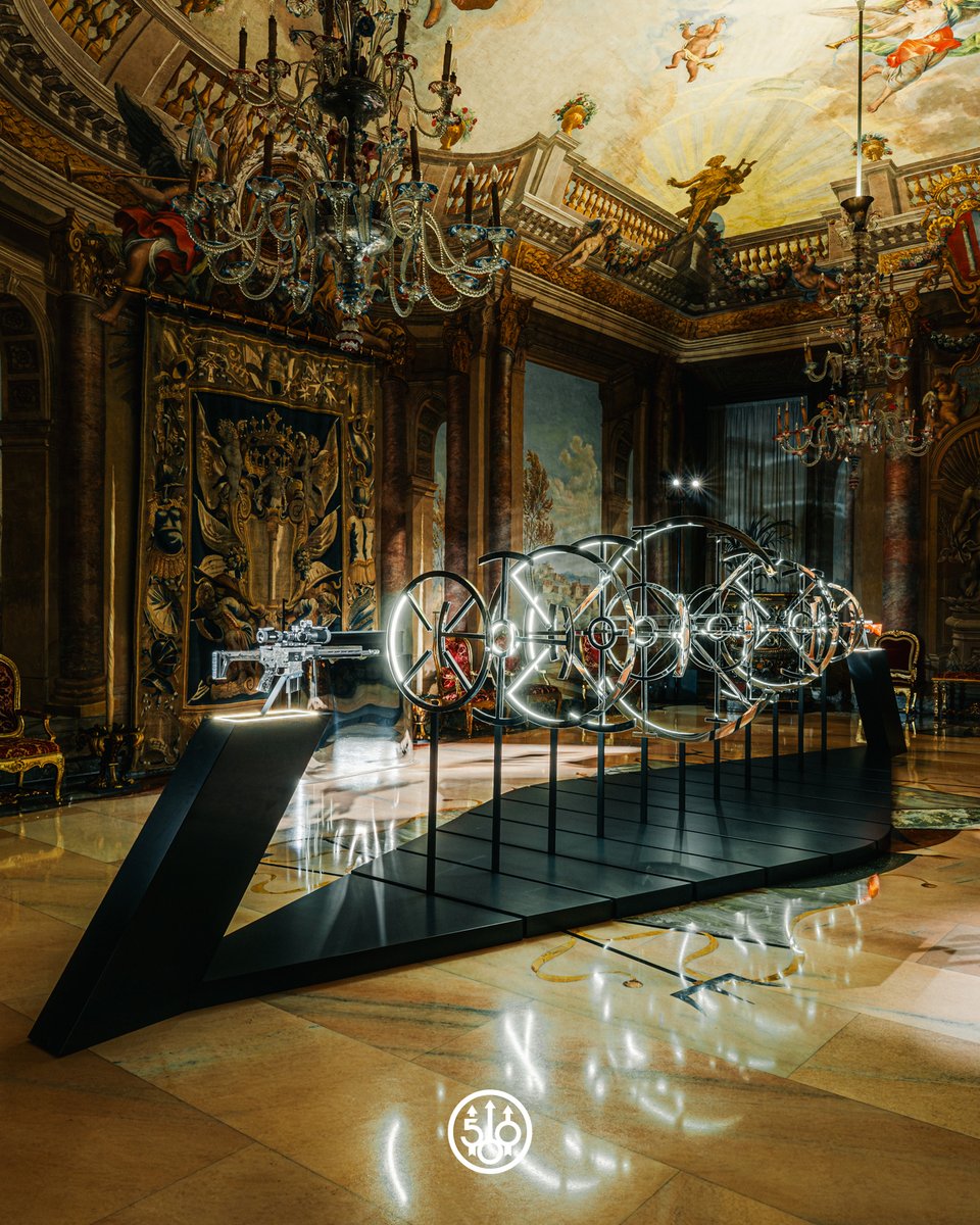 Beretta_1526's tweet photo. Five centuries of history celebrated through a series of one-off projects that look both to our heritage and to the future, showcased at Palazzo Colonna in Rome on Oct 1st https://t.co/CF7z0Kzn3s #Beretta500 #LegacyForgesTomorrow https://t.co/wkrrAgCOmy